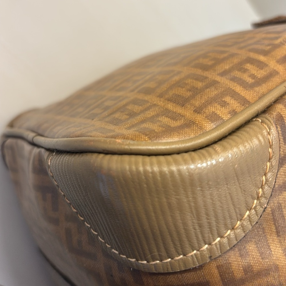 FENDI BOSTON - Picture 11 of 17